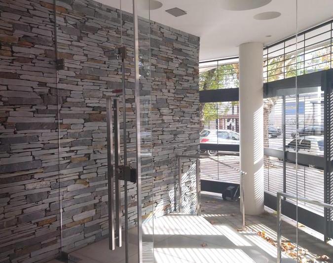 DEPARTAMENTO DE UN DORMITORIO CON COCHERA EN CENTRO DE LA PLATA - DIAGONAL 77 ENTRE 8 Y 43 4