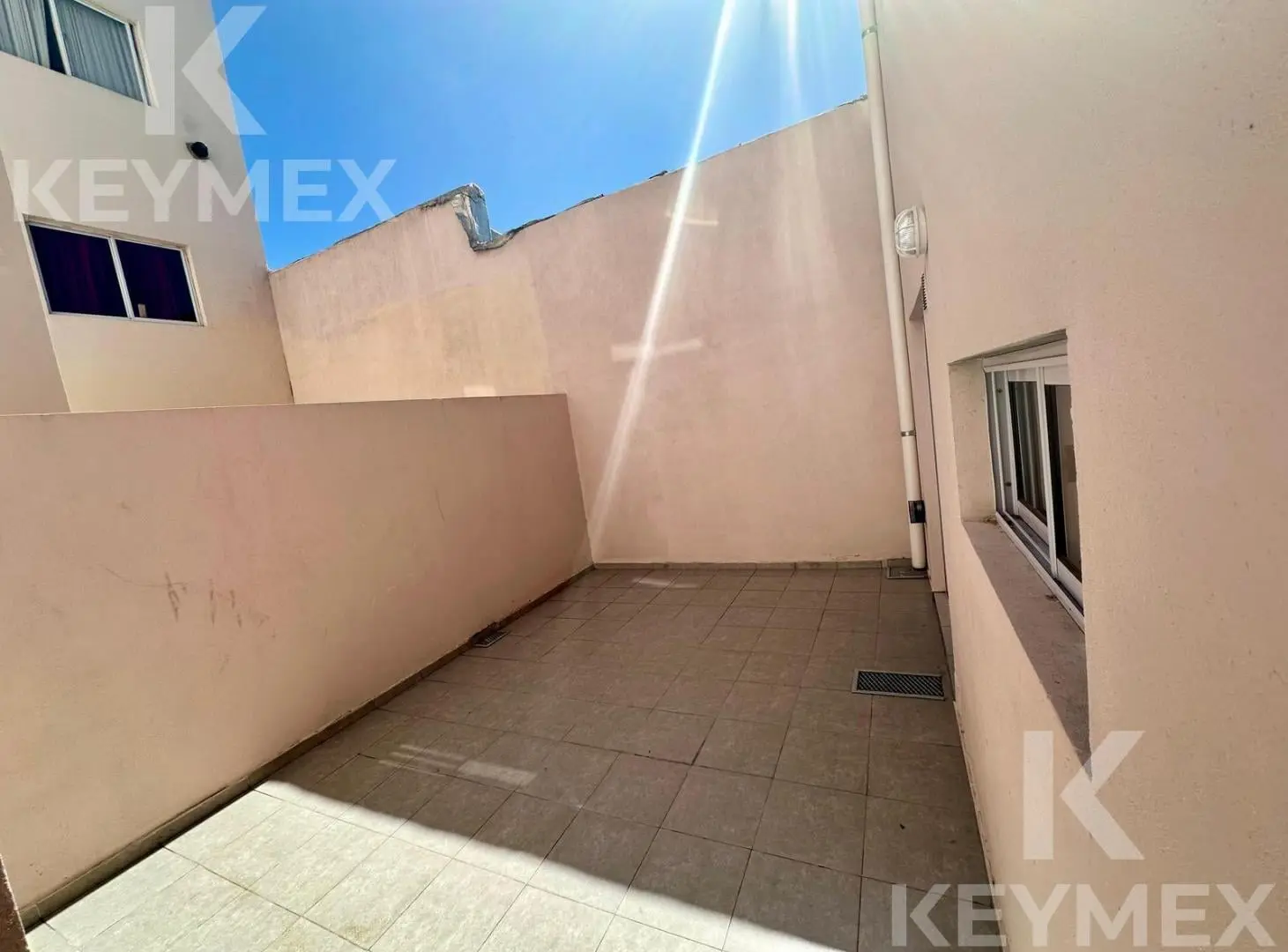 Departamento en venta con patio zona universitaria 124 e 46 y 47 2