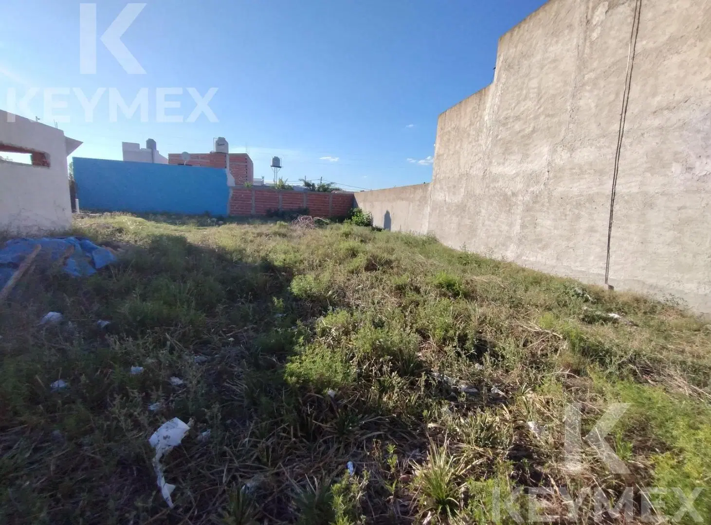 Lote en venta 300 m² con medianeras construidas | Ideal para edificar | Los Hornos 2