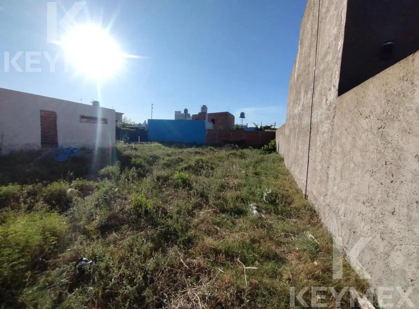 Lote en venta 300 m² con medianeras construidas | Ideal para edificar | Los Hornos 4