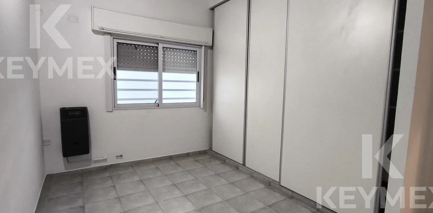 Departamento en alquiler, 2 dormtorios, patio. Los Talas. Berisso 5