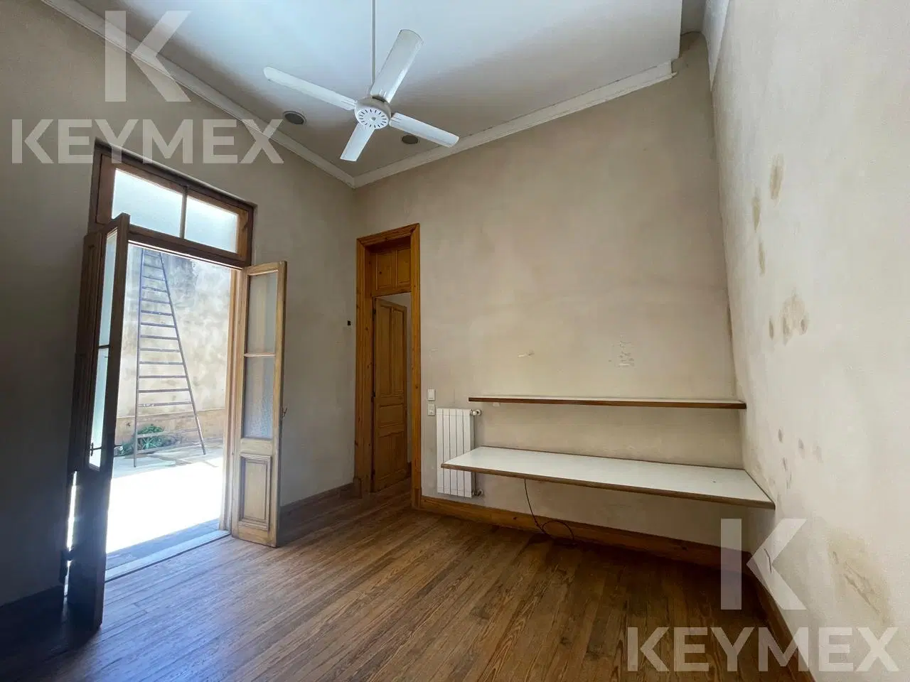 Calle 3 entre diagonal 74 y 41 - Casa en alquiler con destino comercial. 5