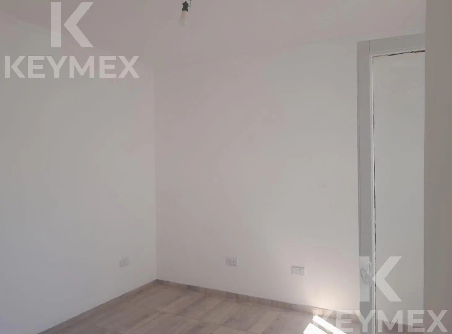PH en Venta, 2 dormitorios, reciclado, apto banco,Tolosa, La Plata 1
