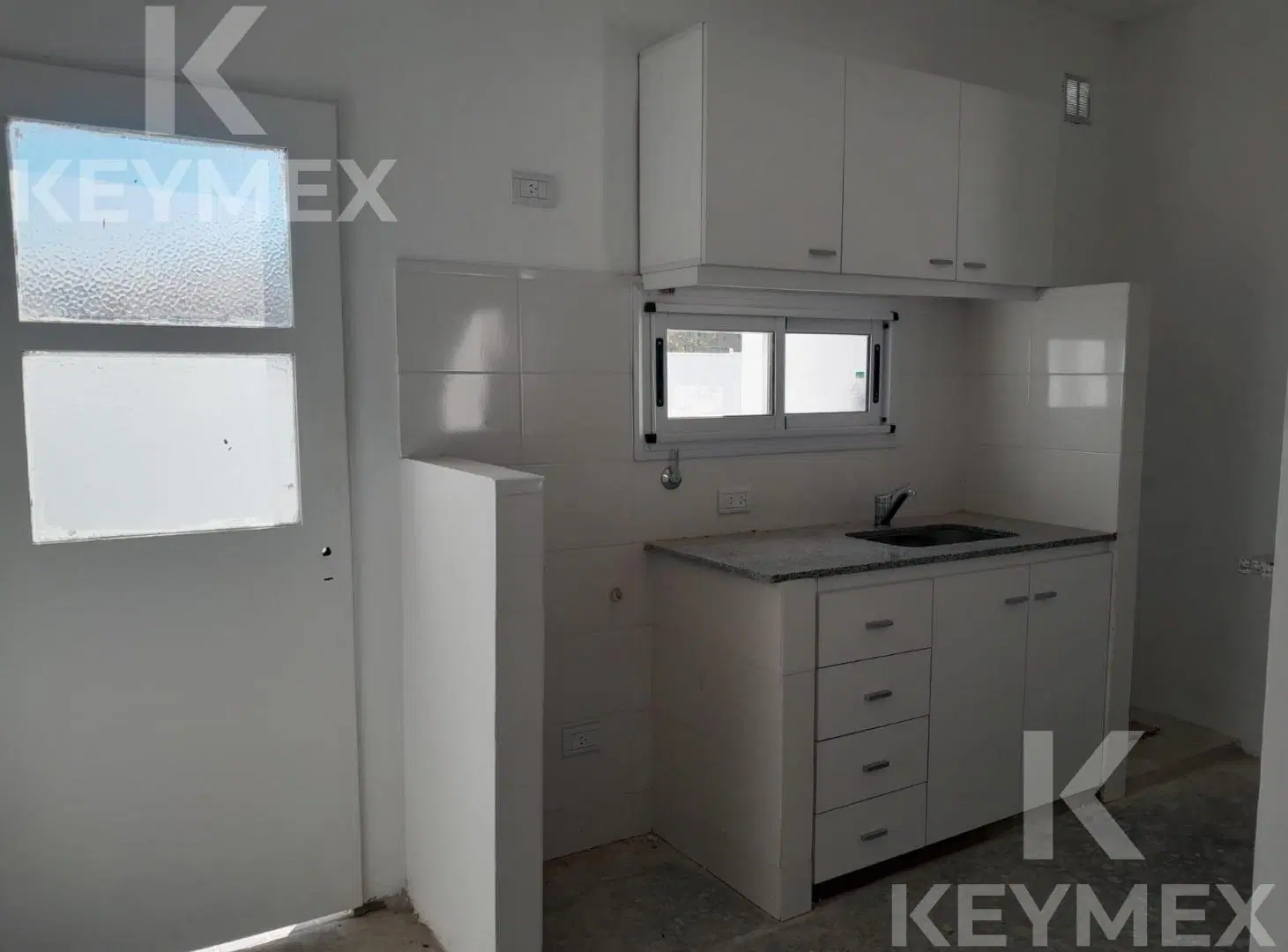 PH en Venta, 2 dormitorios, reciclado, apto banco,Tolosa, La Plata 2