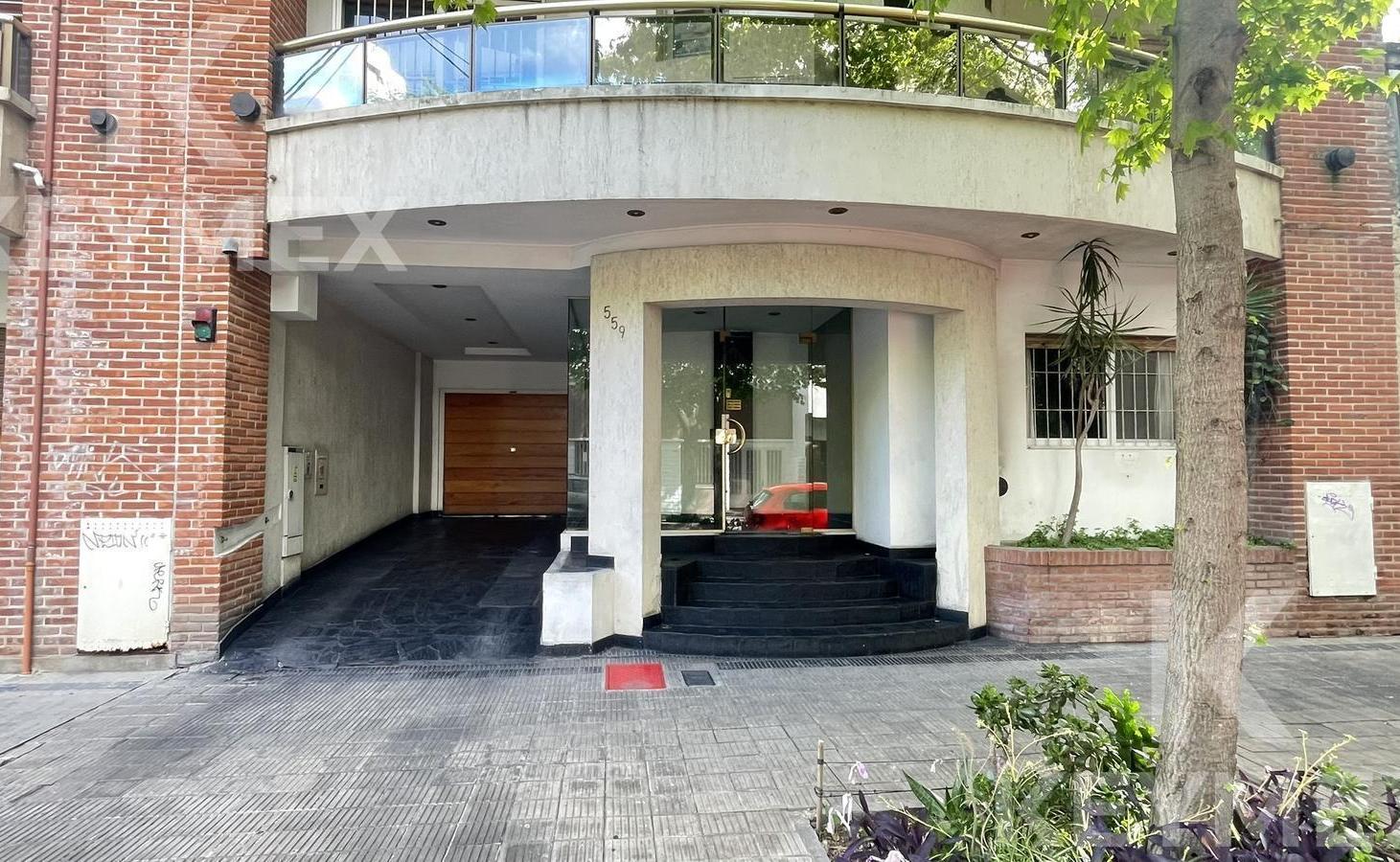 Departamento en venta | 2 dormitorios | 2 baños | 4 cocheras | deposito | La Plata