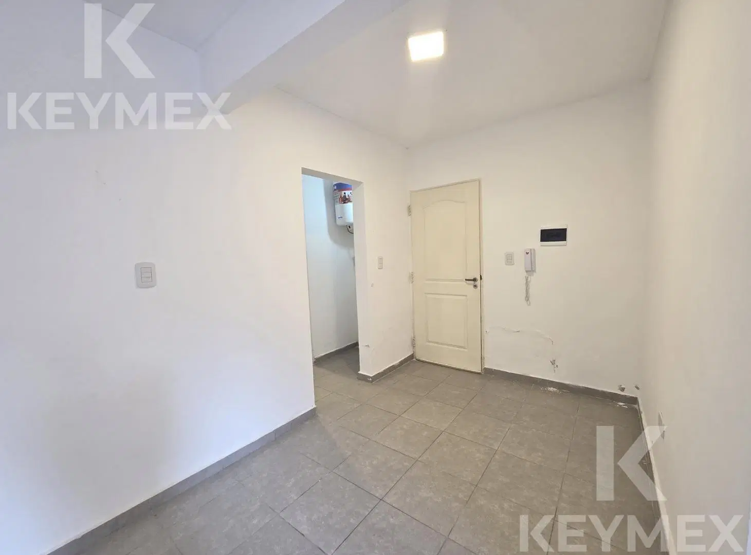 Departamento en alquiler con patio 2