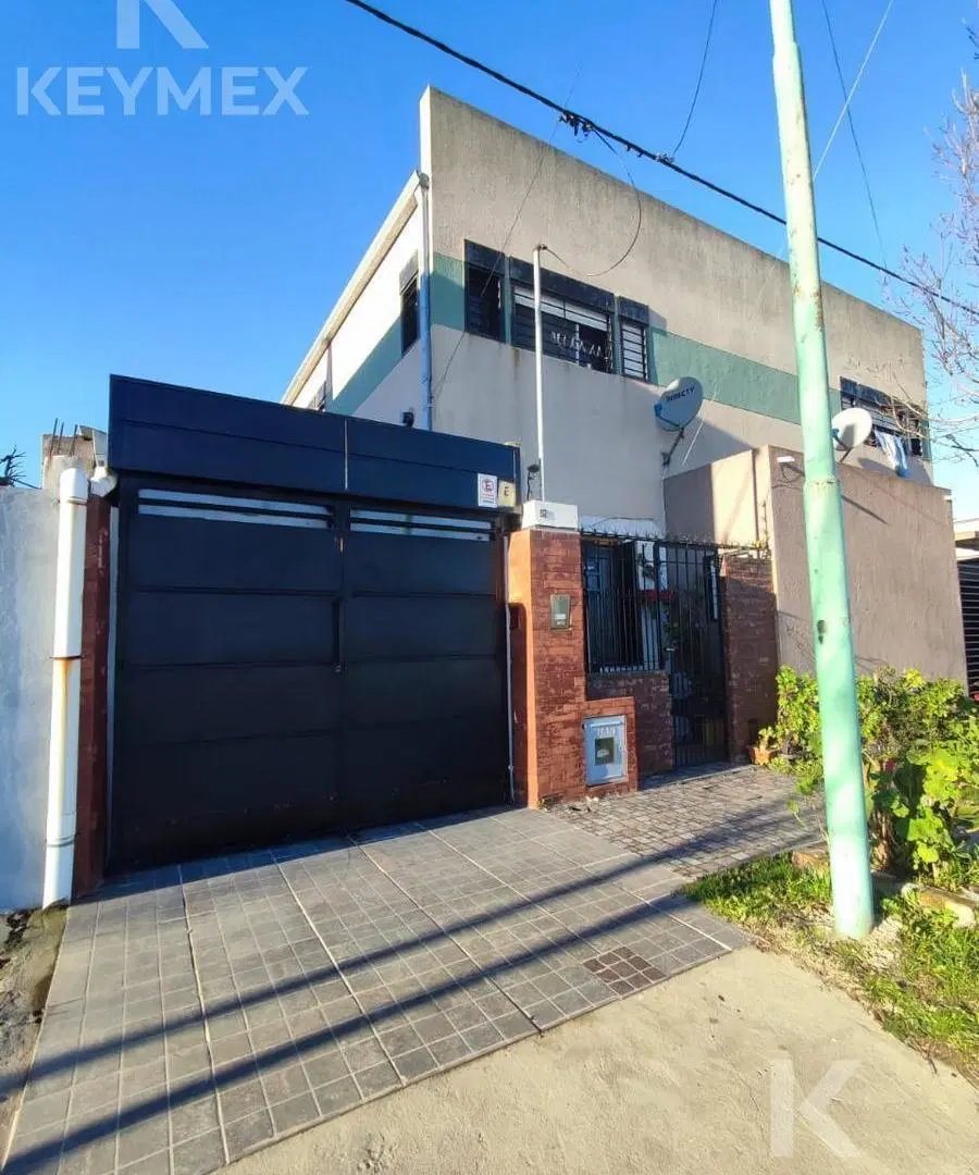 Venta Casa 3 dormitorios en Ensenada Barrio Belgrano 1