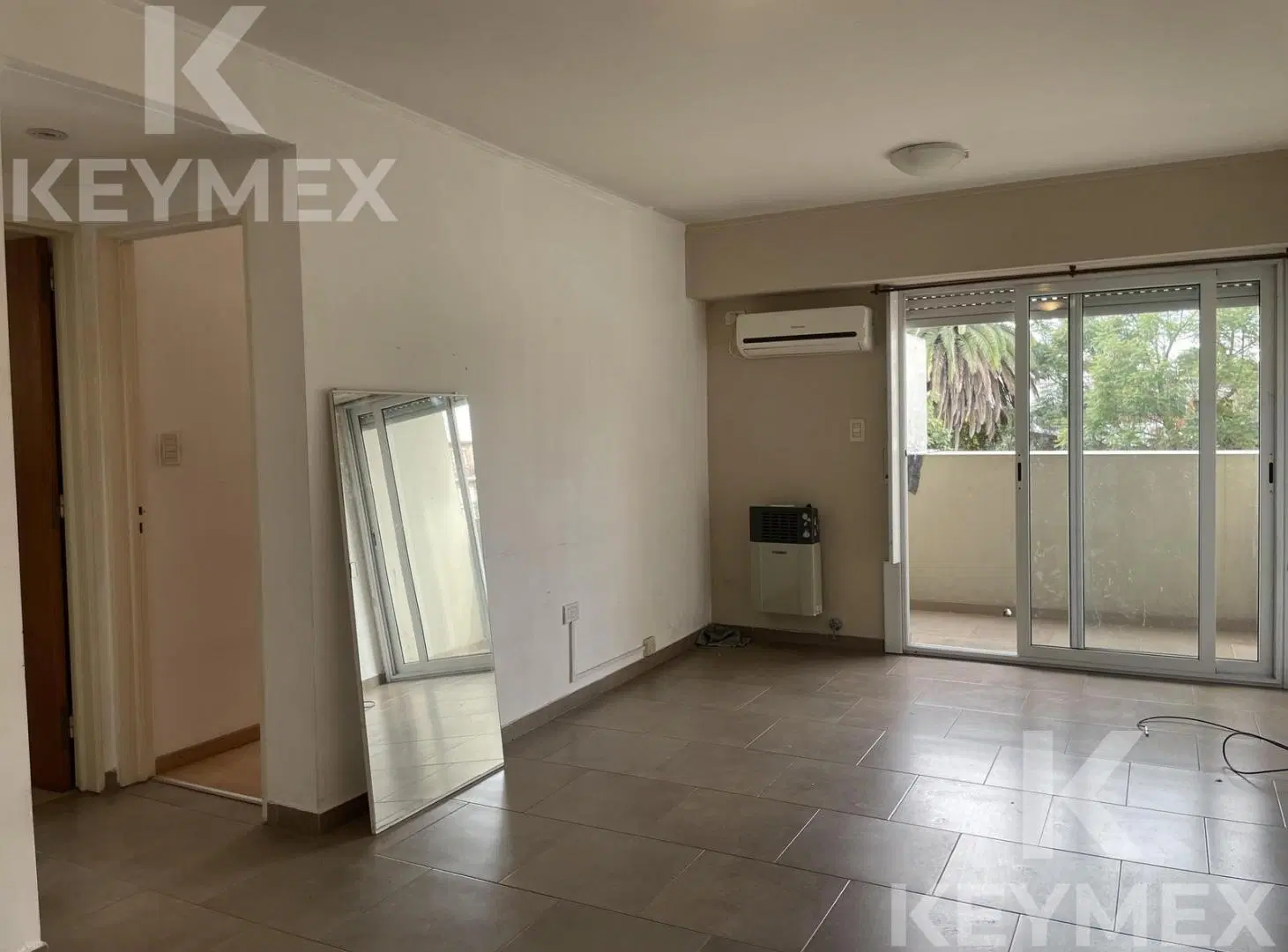 Departamento en alquiler en calle 14 entre 61 y 62 - Un dormitorio 2