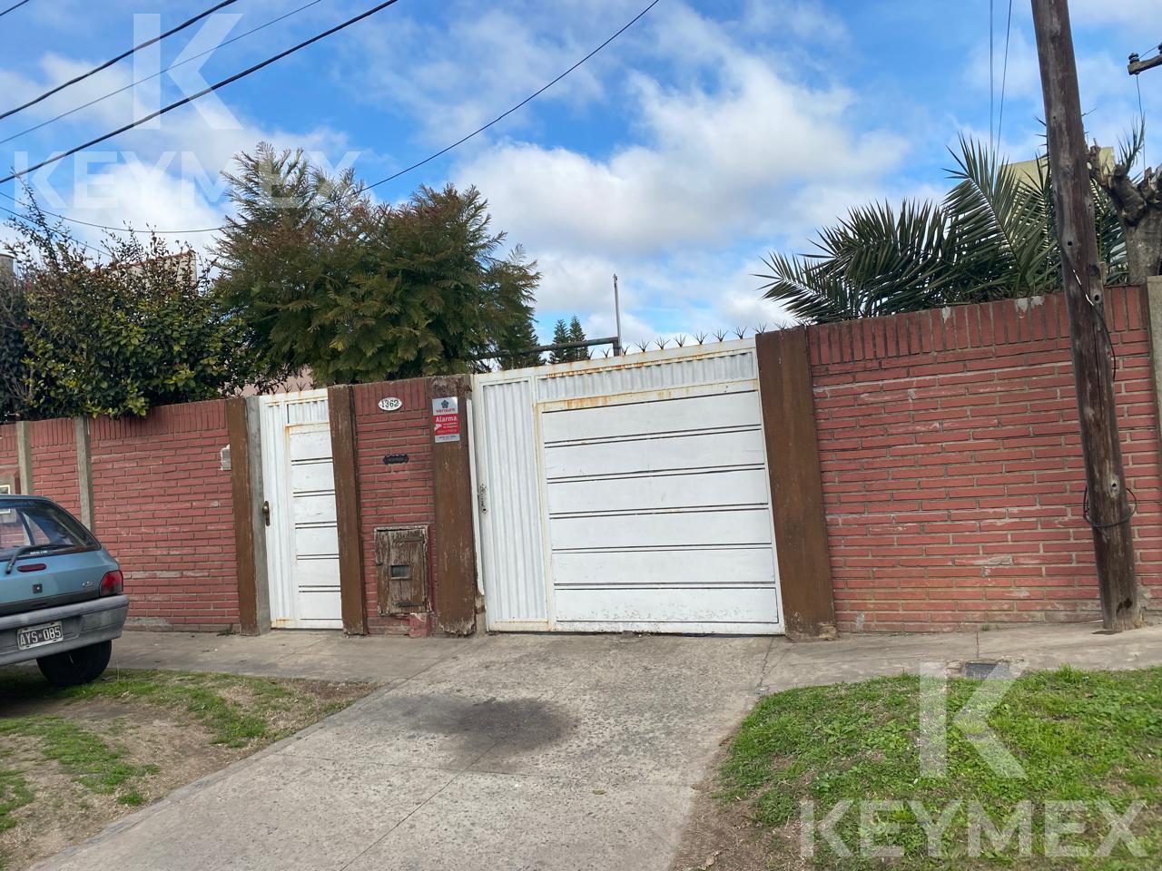 Foto de Casa en venta en lote de 10 x40 Ringuelet, imagen 2