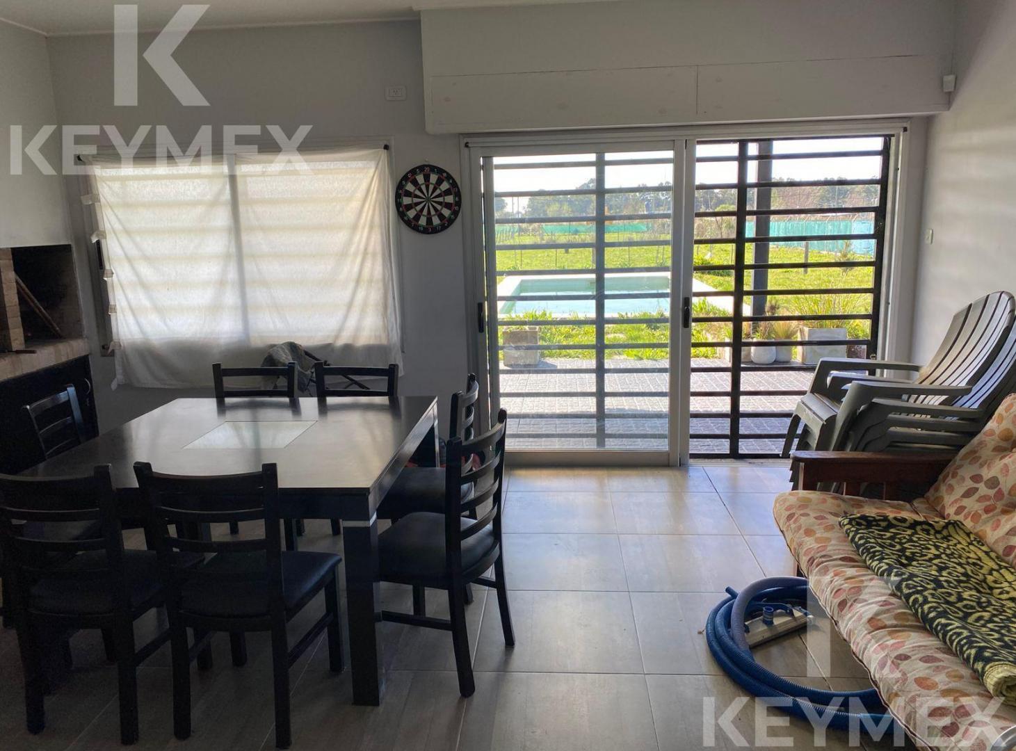 Foto de Casa con pileta en Sicardi, imagen 2
