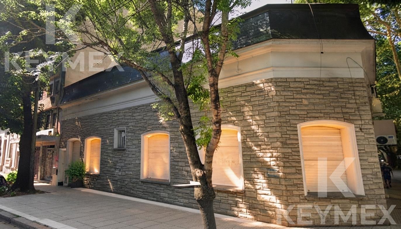 Foto de Venta Casa de 4 dormitorios con cochera y terraza - Esquina de Calle 8, imagen 5