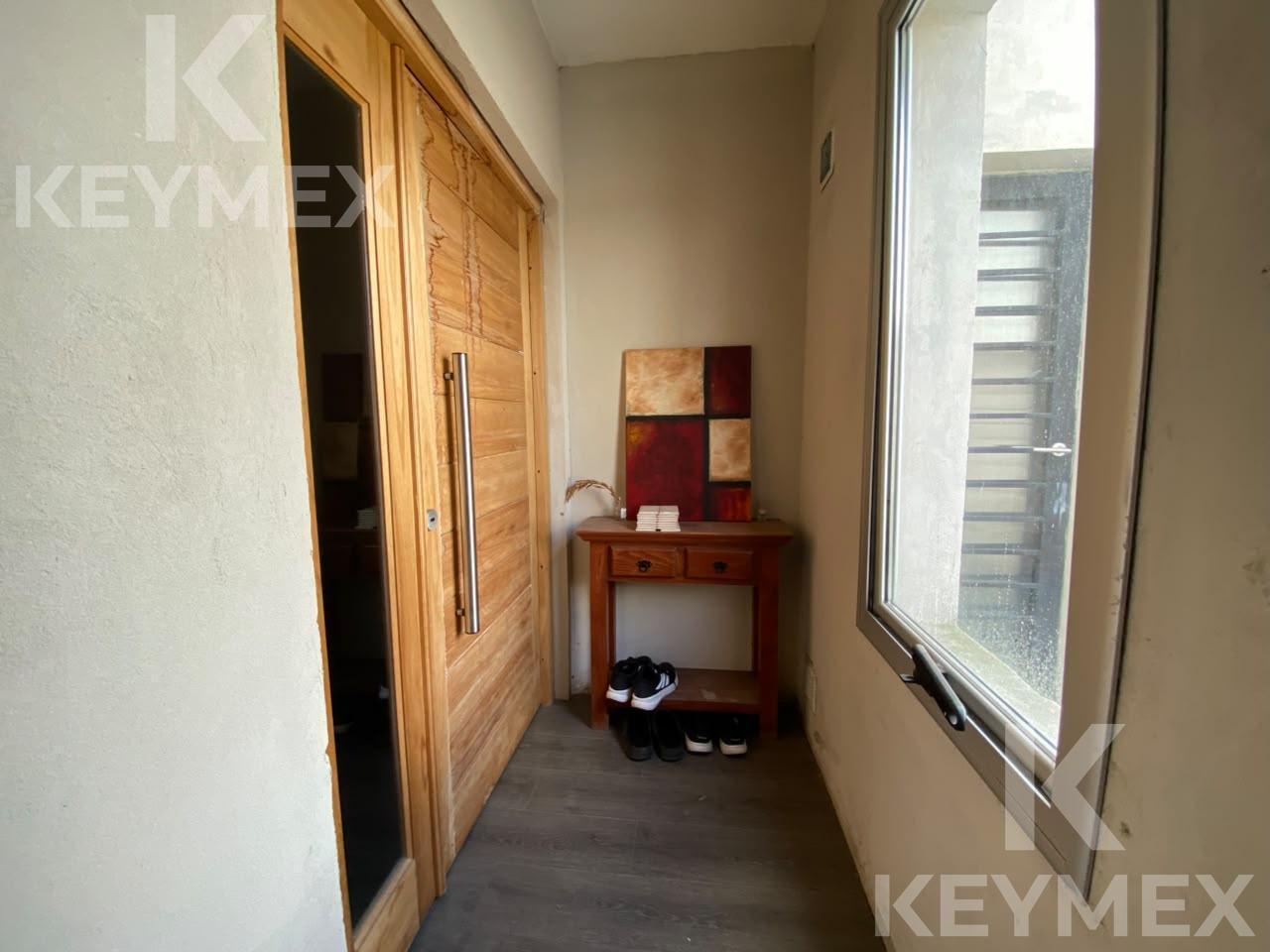 Foto de Casa en venta en Plaza Malvinas, imagen 4