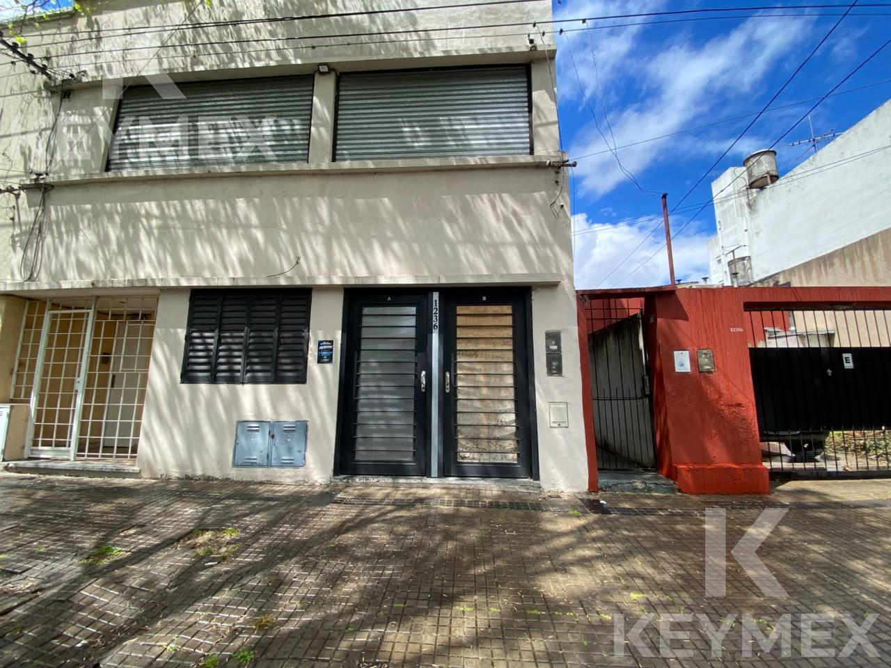 Foto de Casa en venta en Plaza Malvinas, imagen 3