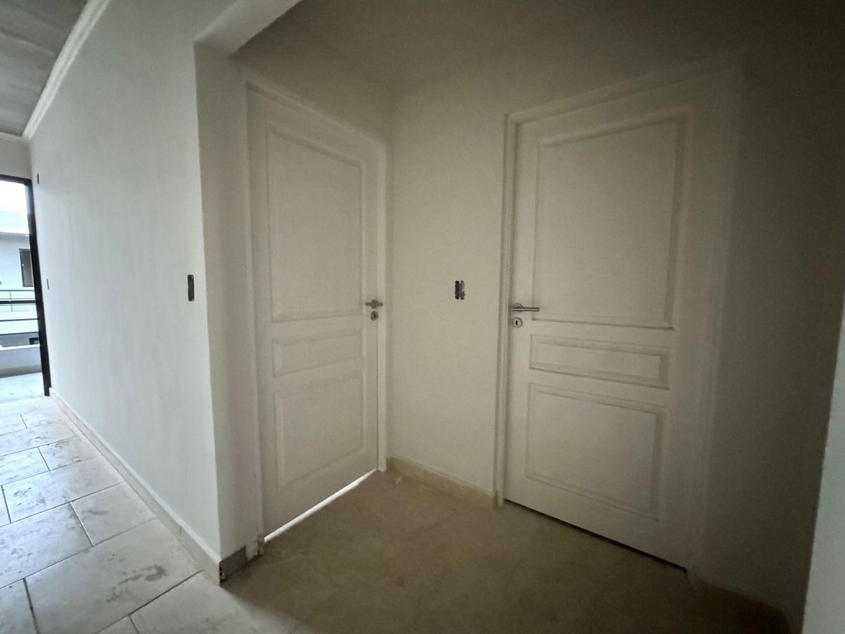 Dpto 2amb Cochera Balcon Piscina Moreno Financia 3