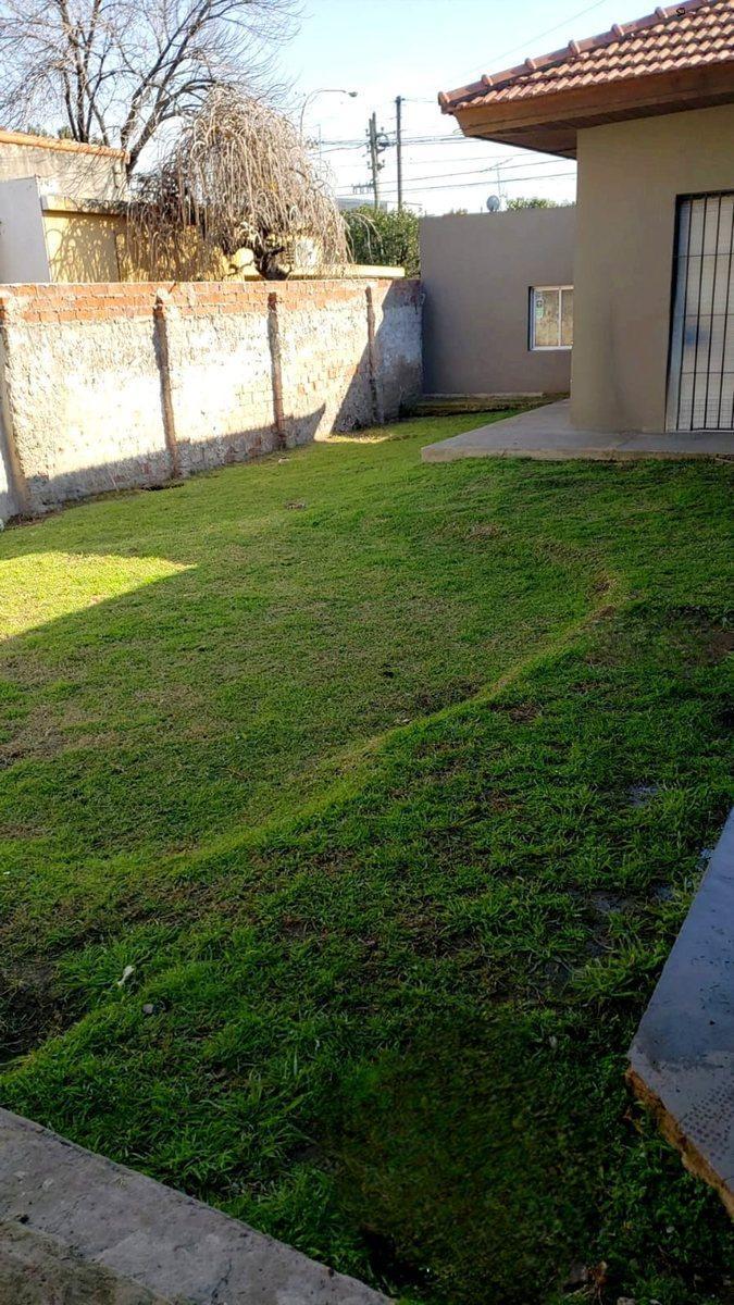 Casa 3 Ambientes Cochera Moreno Apta Credito 5
