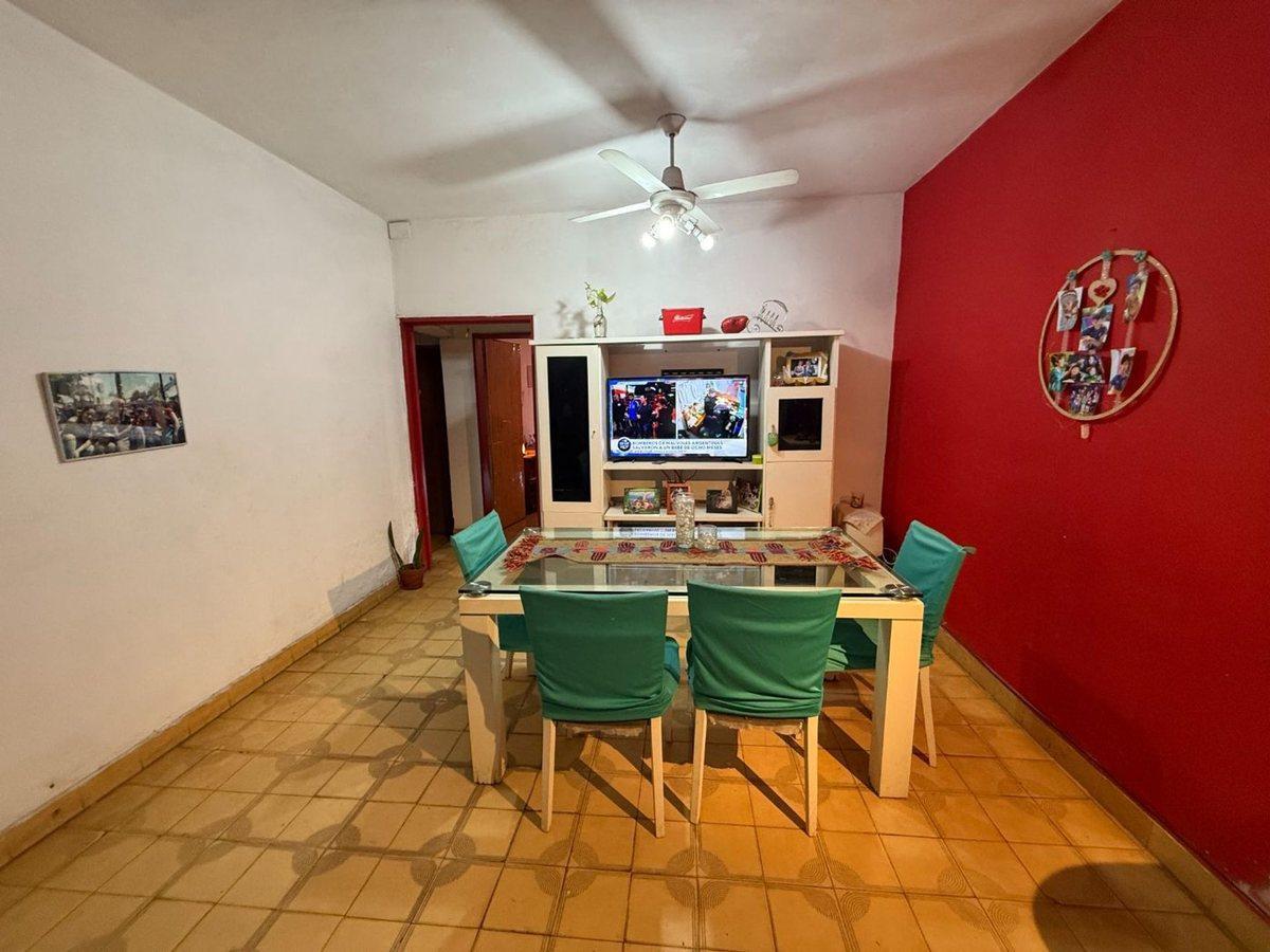 Venta Casa 4 Ambientes en Ituzaingó Norte 5