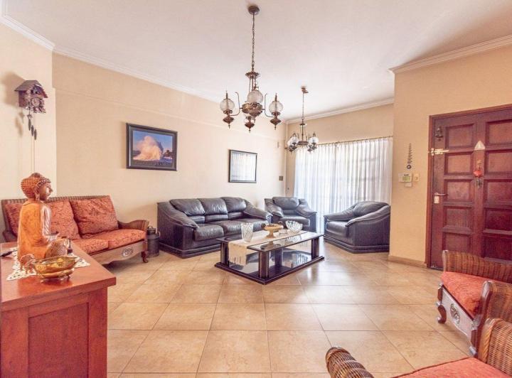 VENTA CASA MERLO PILETA PARQUE COCHERA 2
