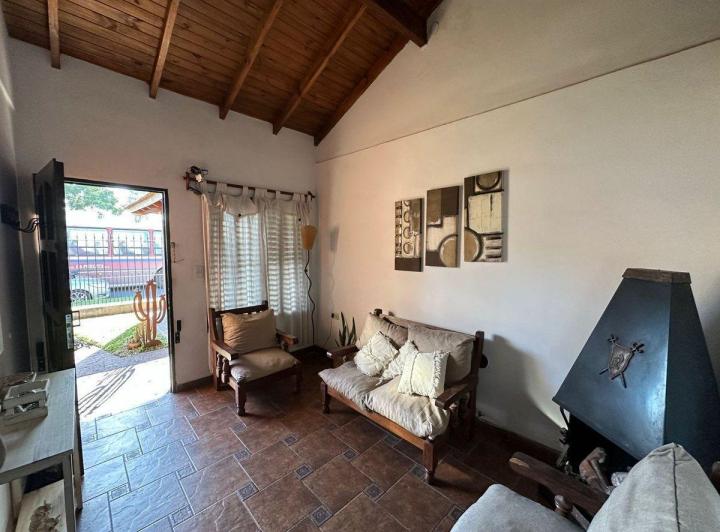 VENTA CASA 6 AMB EN PASO DEL REY PILETA PARRILLA 2