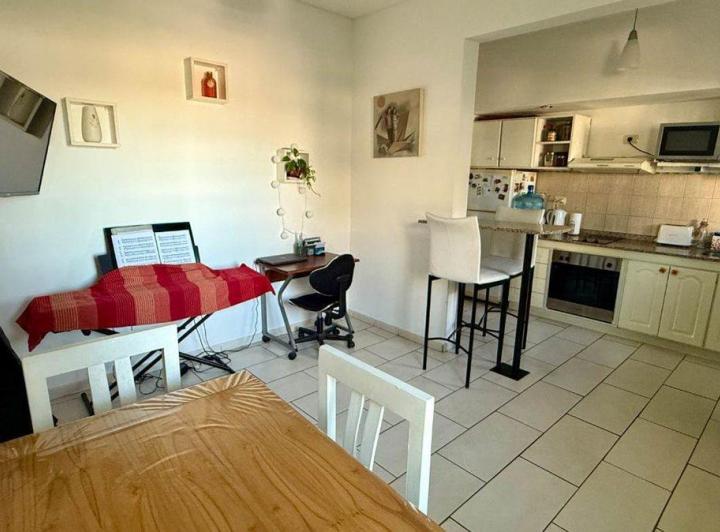 VENTA DPTO 2 AMB CON COCHERA APTO CREDITO MERLO 2