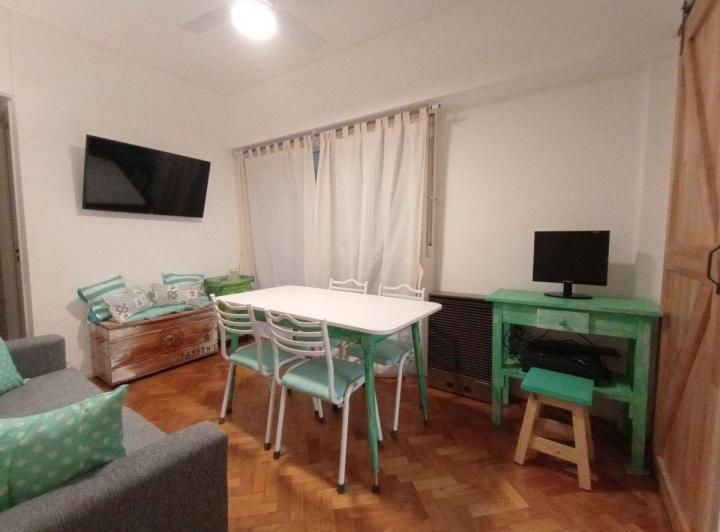 VENTA DEPTO 2 AMBIENTES CON BALCÓN EN VERSALLES 5