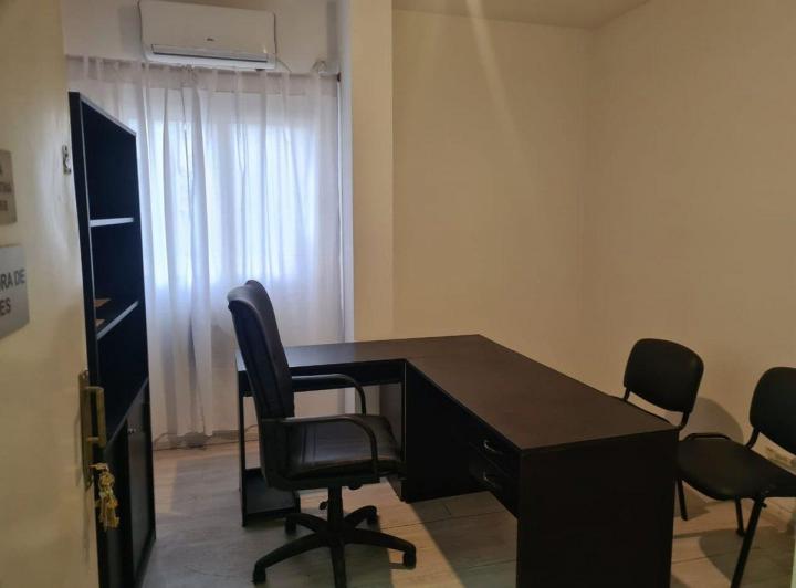ALQUILER OFICINA- MORON CENTRO 1