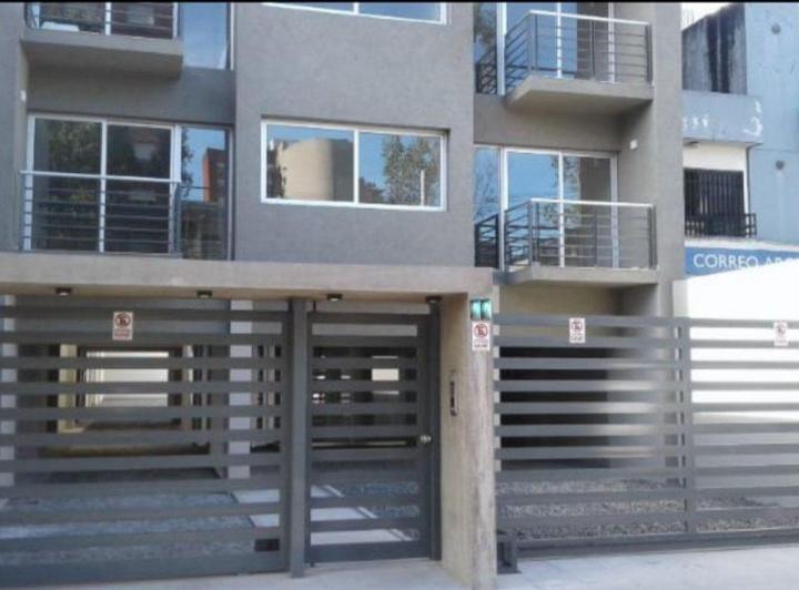 ALQUILER DEPTO UN AMBIENTE EN MORON APTO PROF 1