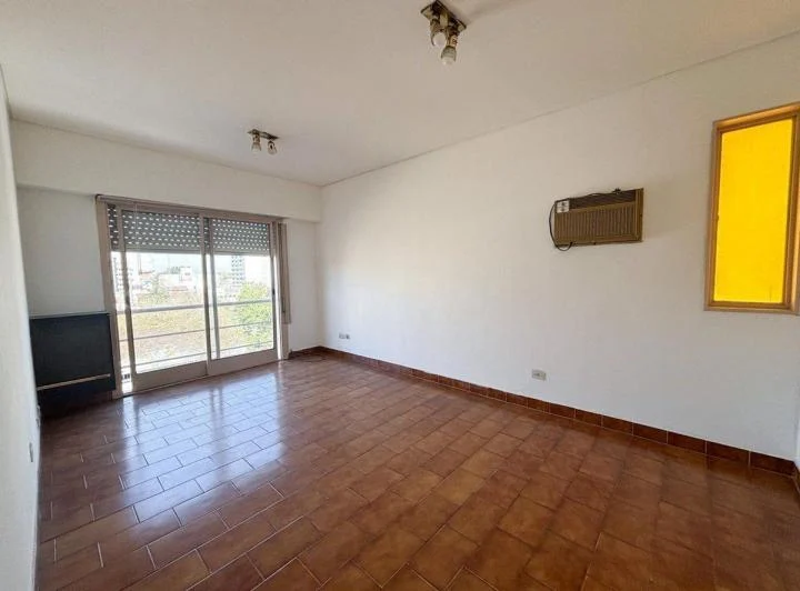 ALQUILER DEPARTAMENTO 2 AMBIENTES EN MORON 3