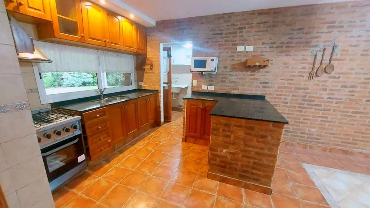 VENTA COUNTRY LA DESEADA EZEIZA CASA 5 AMBIENTES 4