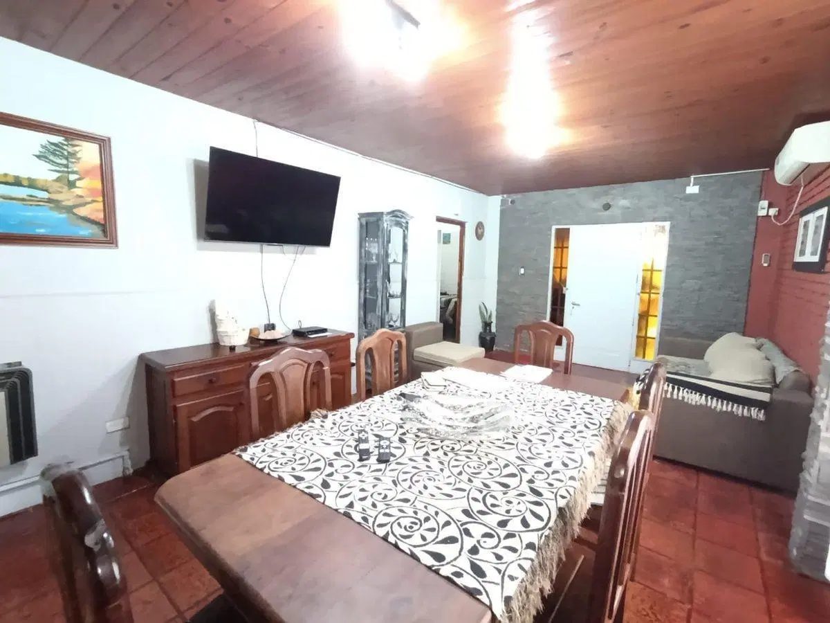 VENTA CASA 4 AMBIENTES -IMPERDIBLE - EN  MORENO 4