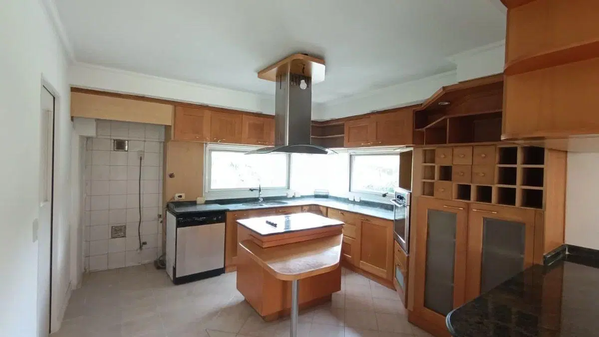 VENTA CASA 4 AMB C/ PILETA BARRIO CERRADO LELOIR 3