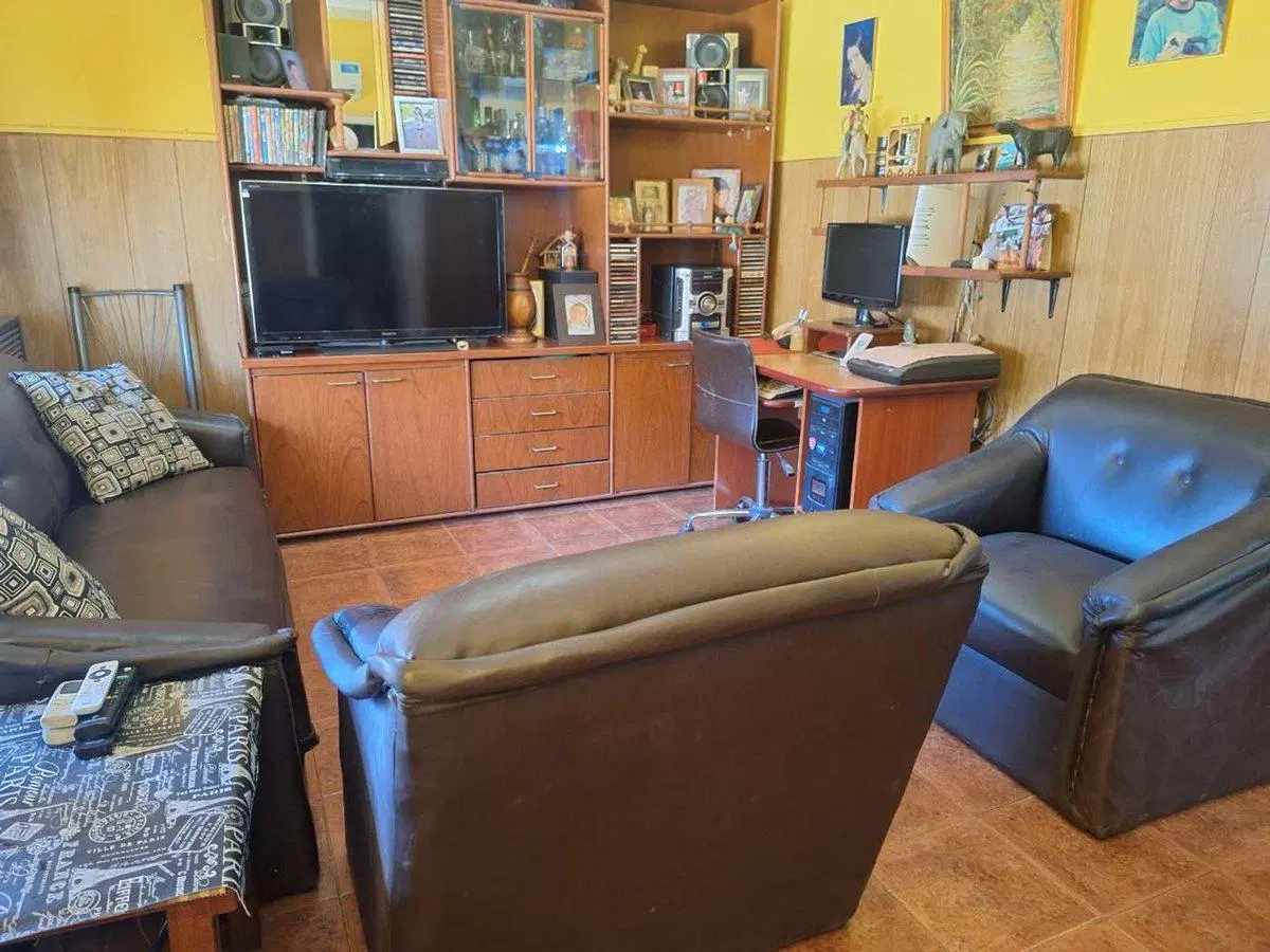 VENTA CASA 5 AMBIENTES COCHERA JARDIN MERLO 5