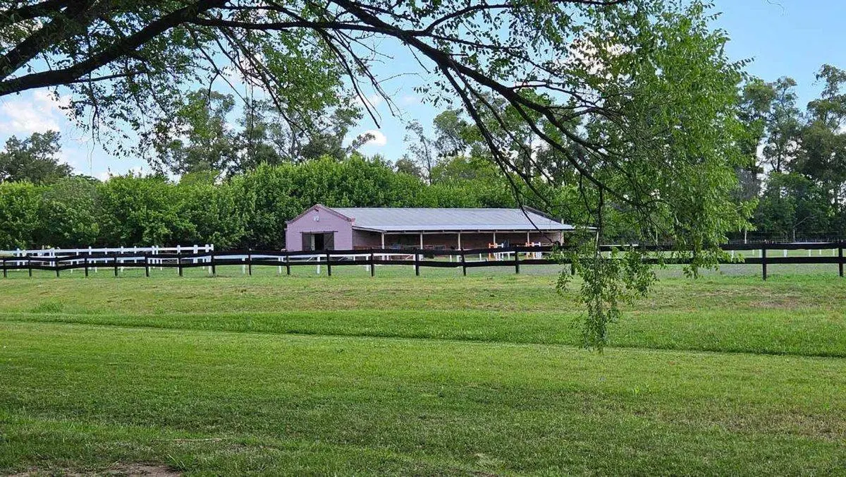 VENTA LOTE 1559 M2 HARAS SAN PABLO GRAL RODRIGUEZ 5