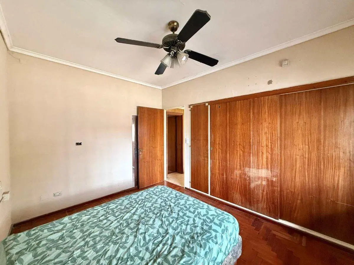 CASA EN VENTA PADUA SUR 5 AMB PATIO COCHERA 4