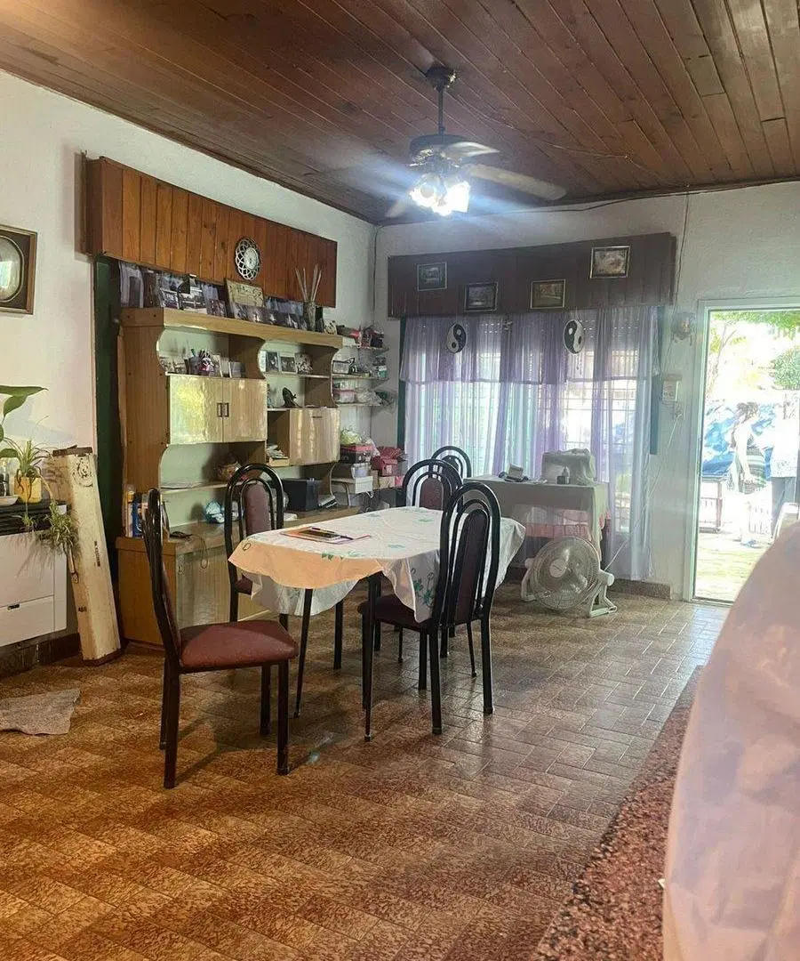 VENTA DE CASA + 3 DEPTO apto credito ITUZAINGO NTE 5