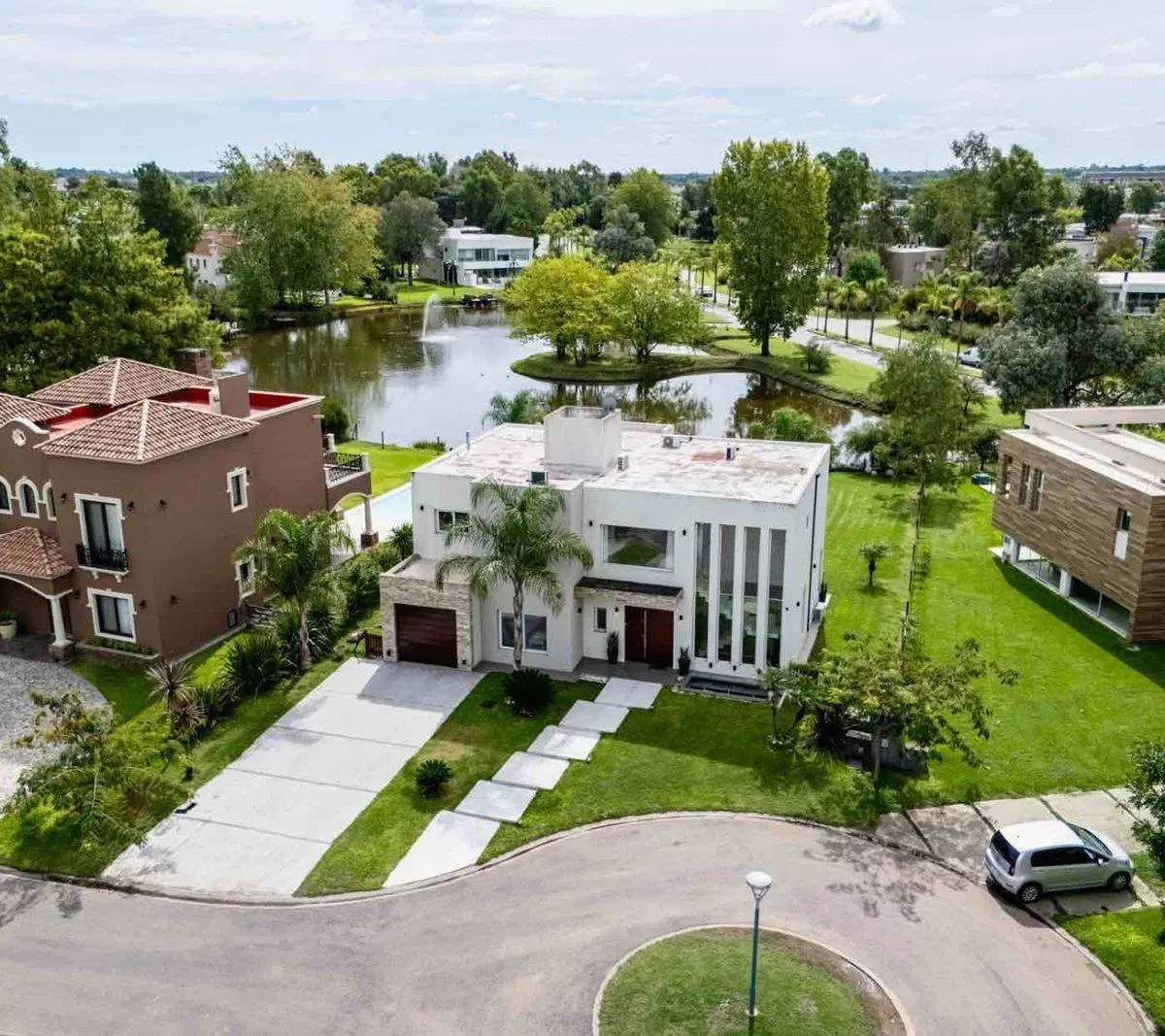 CASA VENTA 5 AMB A LA LAGUNA TERRALAGOS , CANNING 4