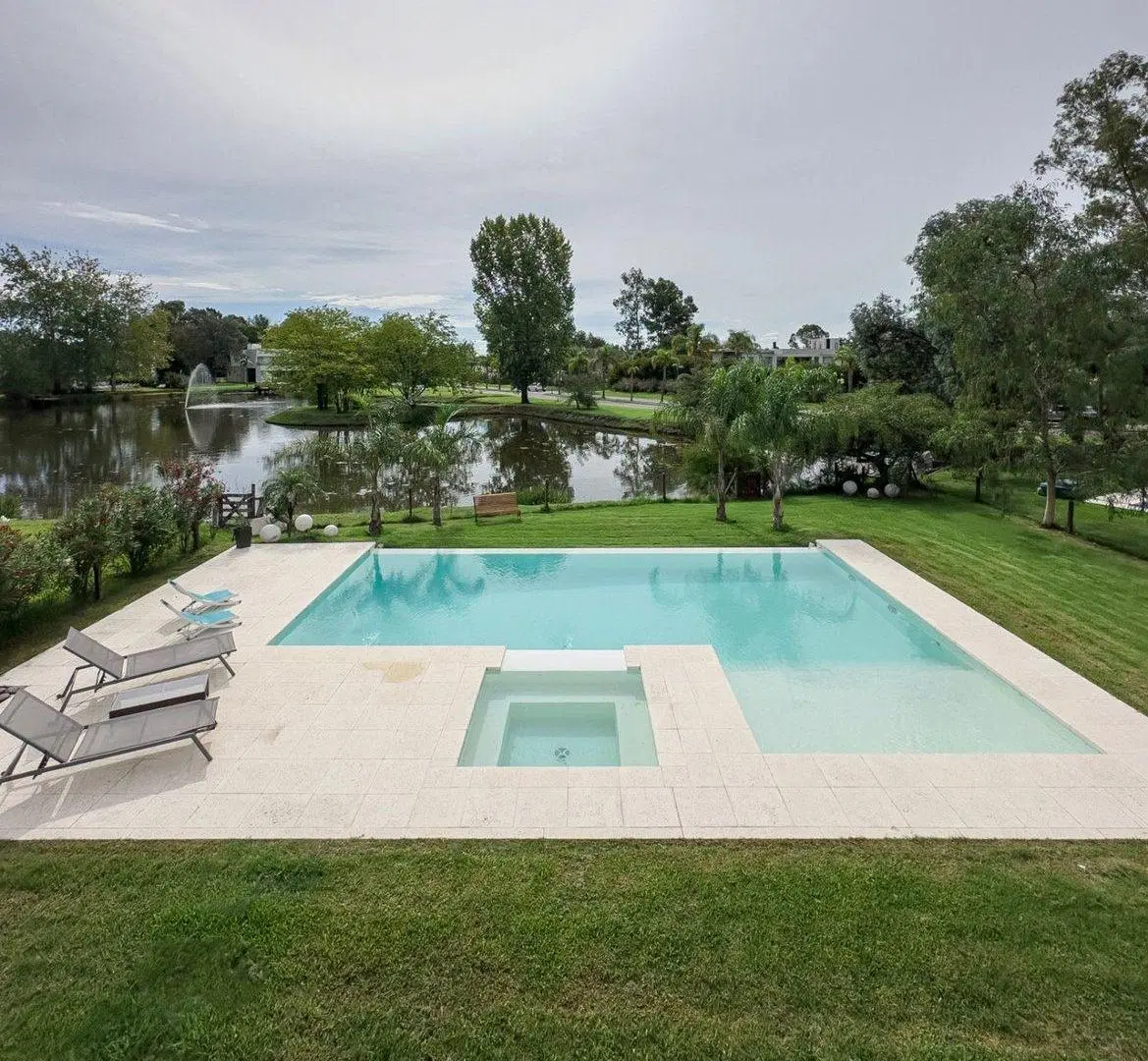 CASA VENTA 5 AMB A LA LAGUNA TERRALAGOS , CANNING 3