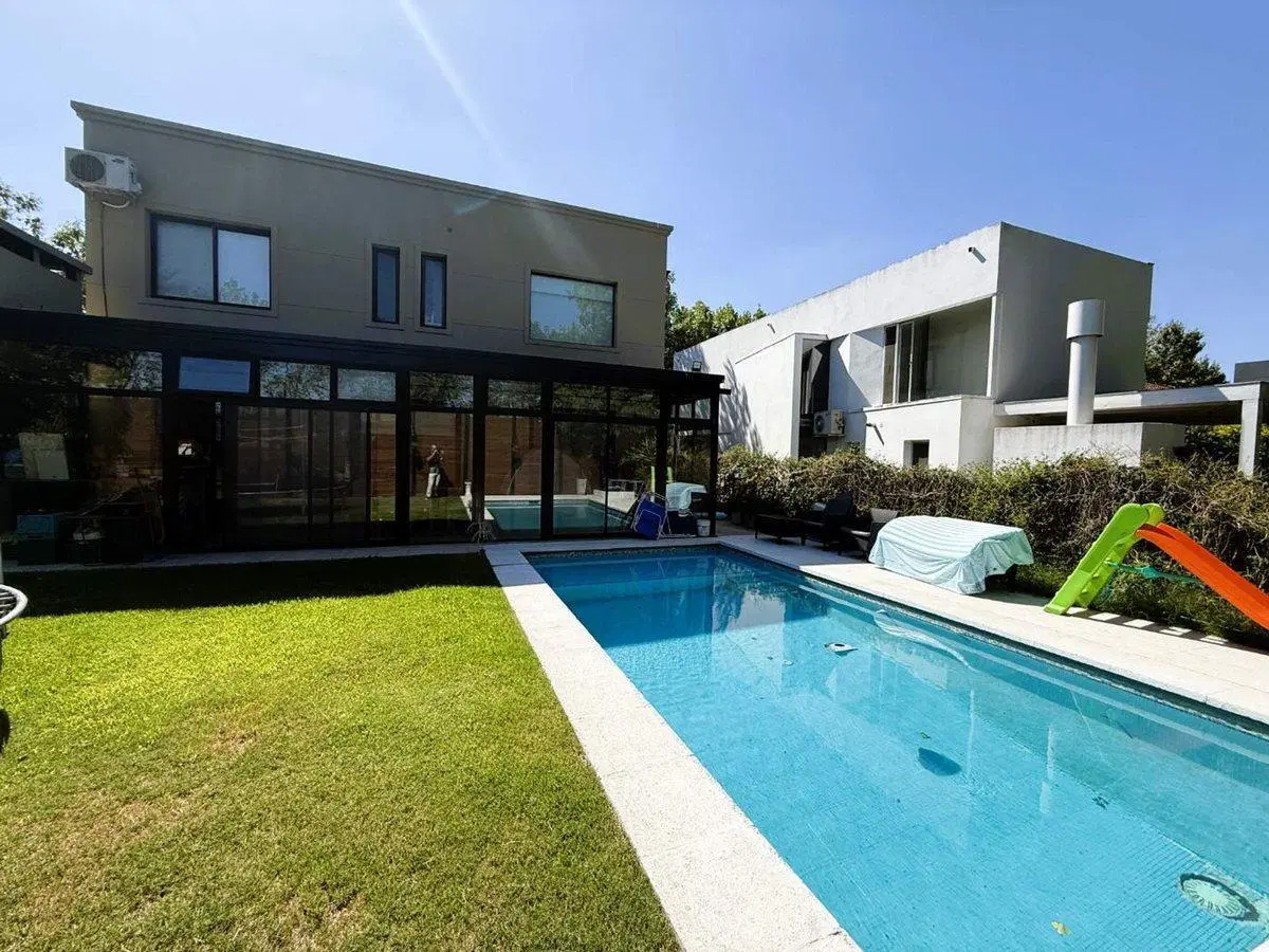 Casa 5 ambientes en venta, Santa maria de los oliv 5