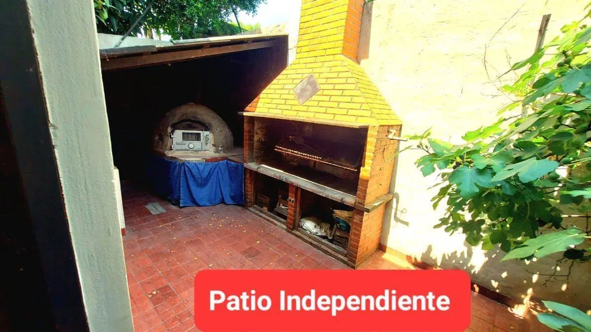 CASA 4 AMBIENTES PALOMAR VENTA PILETA QUINCHO DPTO 4