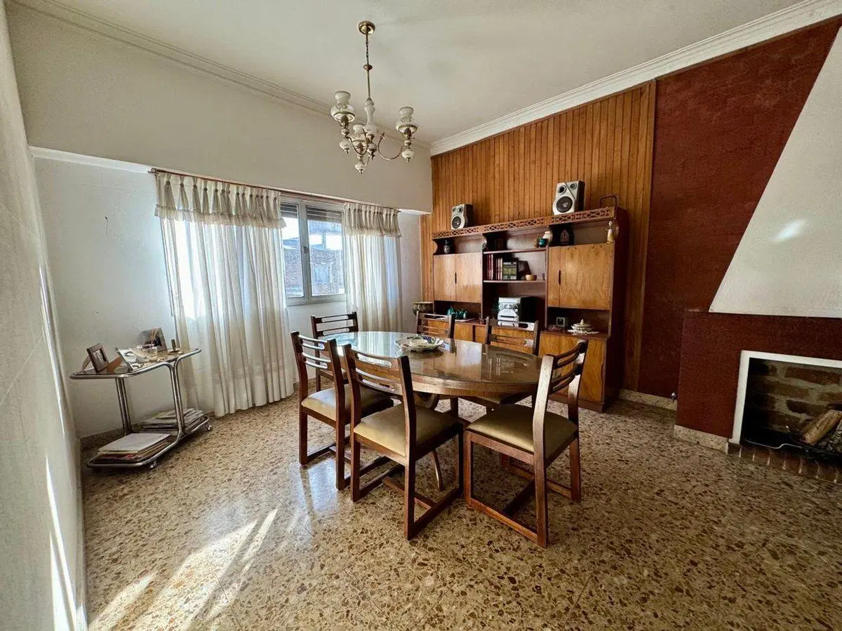 PERMUTA O VENTA CASA DPTO LOCAL JARDIN GARAG HAEDO 5