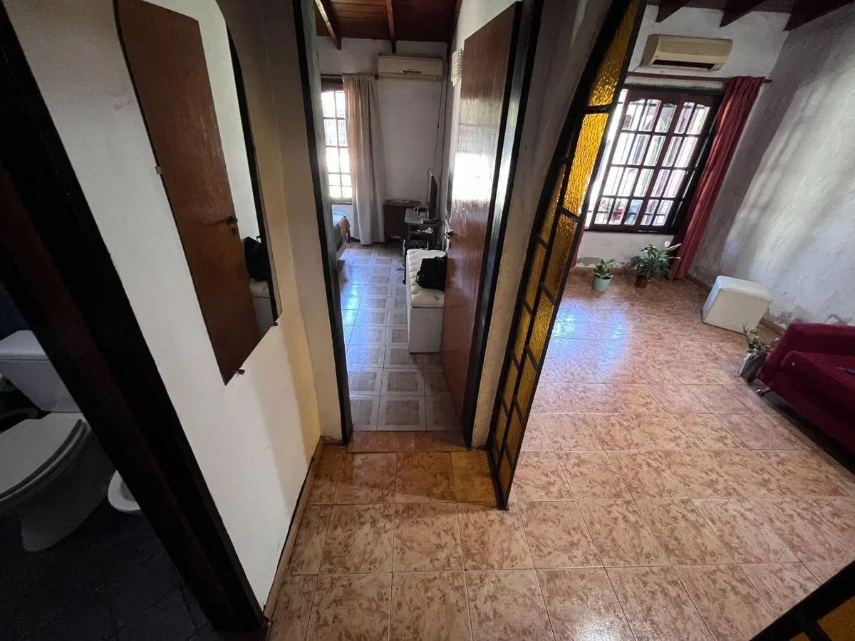 Casa con Piscina sobre Lote de 367m2 Udaondo 5
