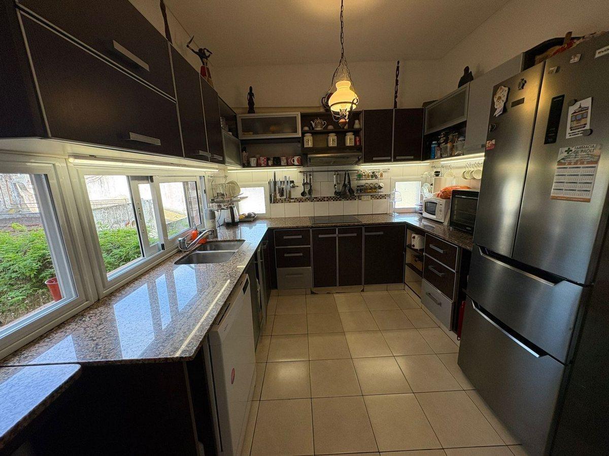 VENTA TRIPLEX 4 AMB. TERRAZA/COCHERA V. SARMIENTO