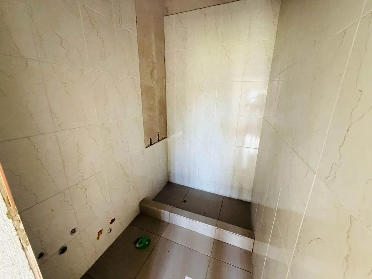 Galpon mas vivienda en venta, General Rodriguez 4