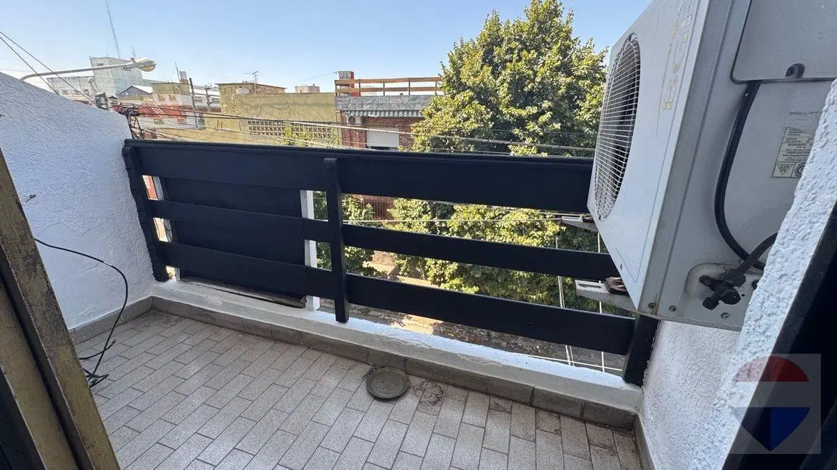 VENTA DEPTO 2 AMB- LOMAS DEL MIRADOR- APTO CREDITO 3