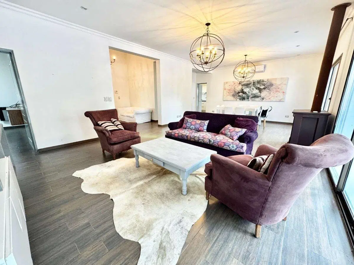 Venta Casa El Nacional en Lote interno 2