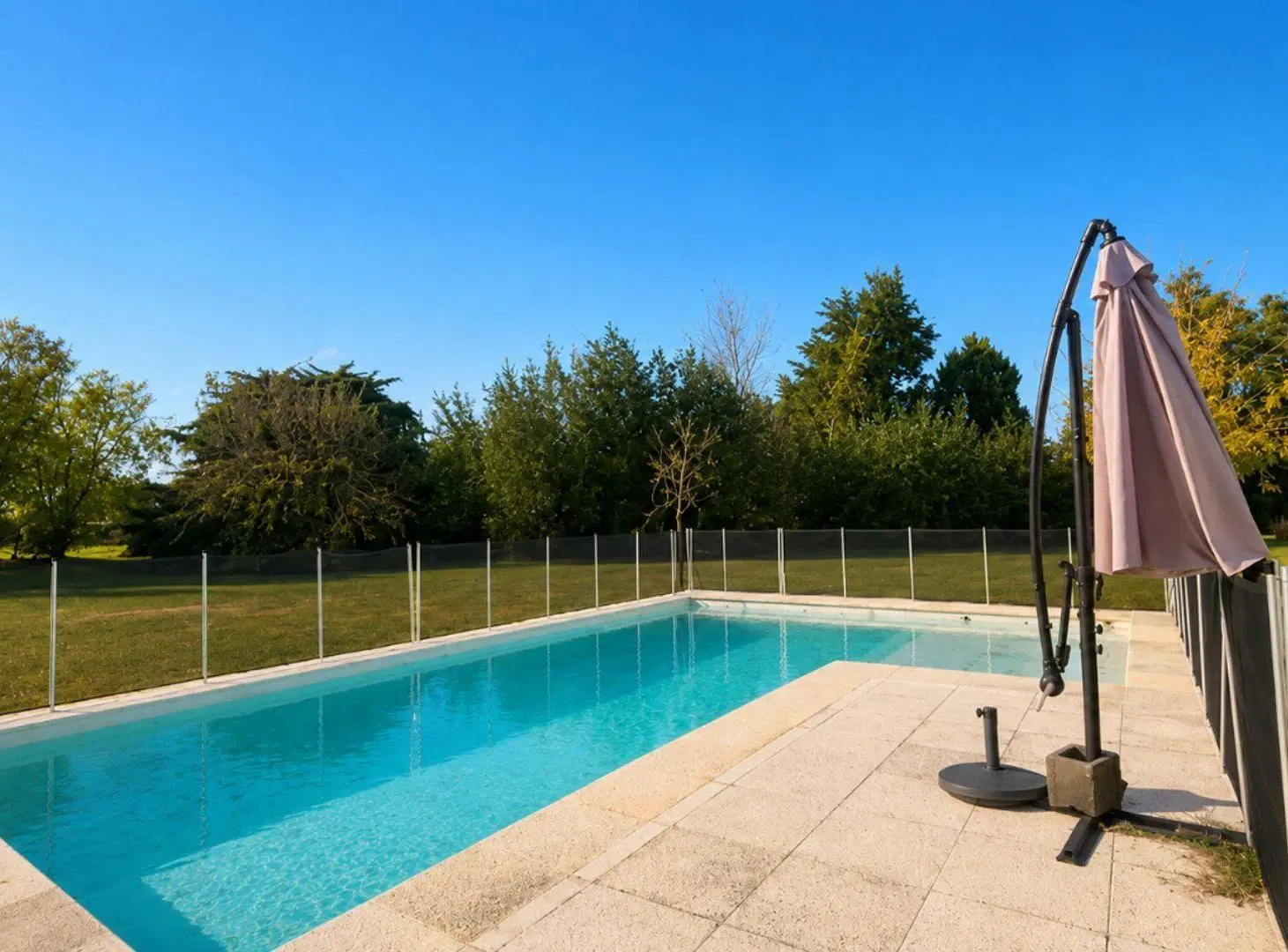 VENTA CASA 5 AMB HARAS SAN PABLO GRAL. RODRIGUEZ 2
