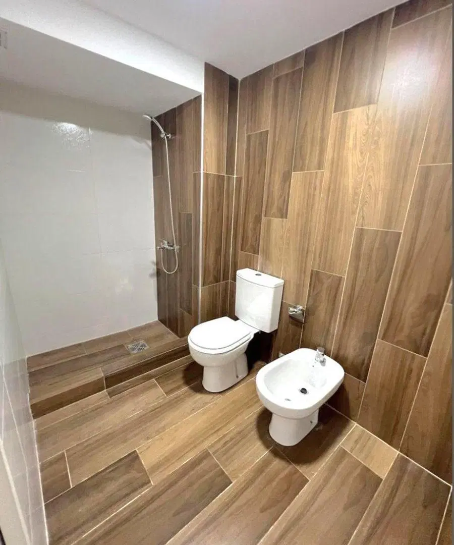 VENTA DEPARTAMENTO 2 AMBIENTES FRENTE C/ GYM MORON 2