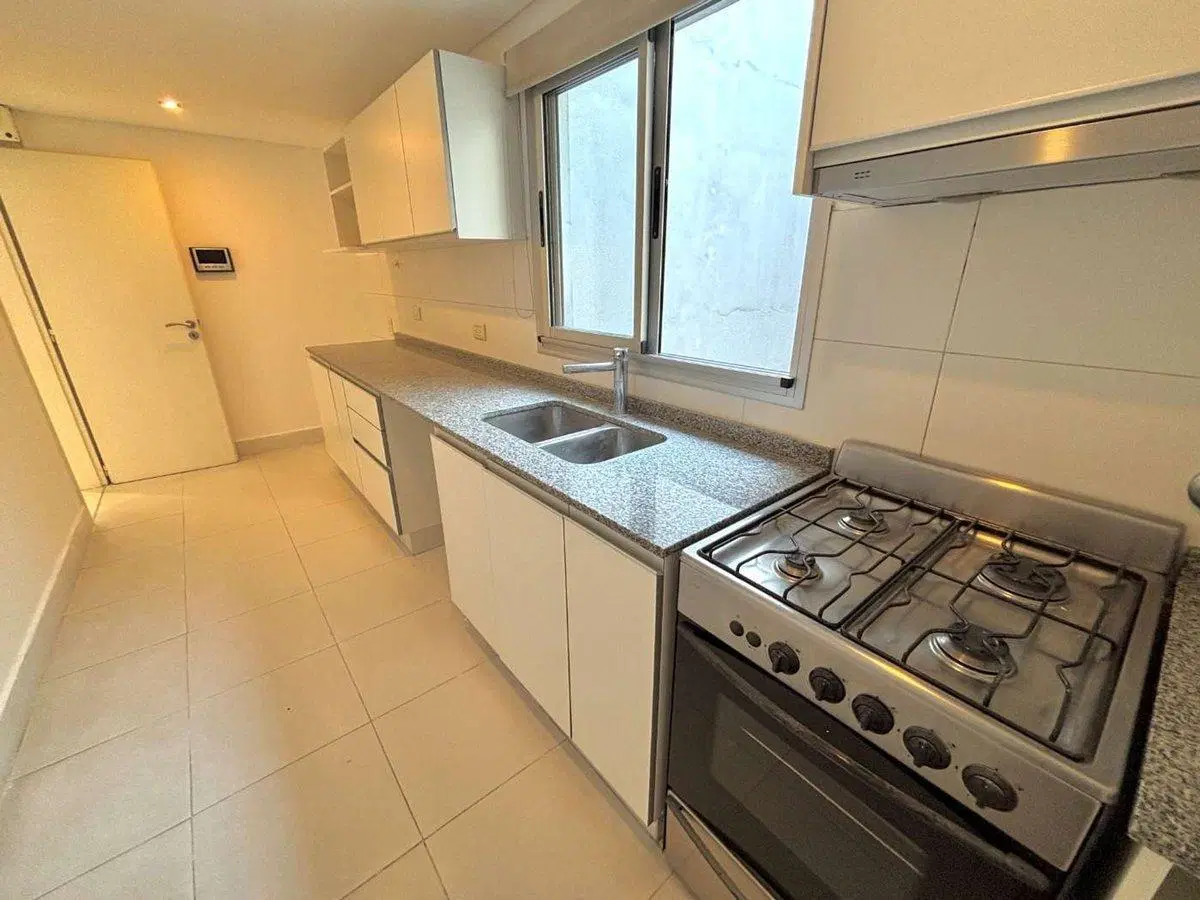 VENTA DEPTO 4 AMB C/ TERRAZA QUINCHO COCH CASTELAR 2