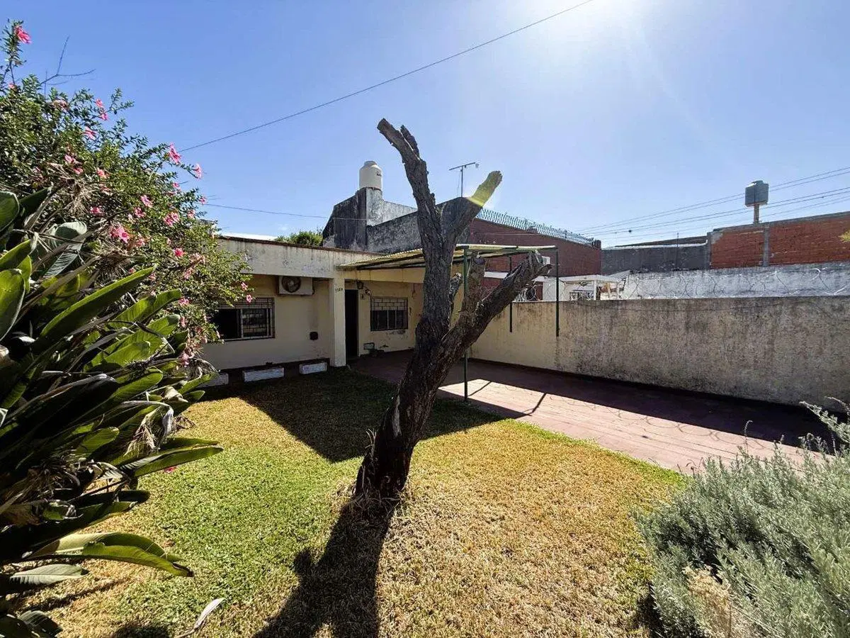 Casa 3 ambientes en venta, Merlo 4