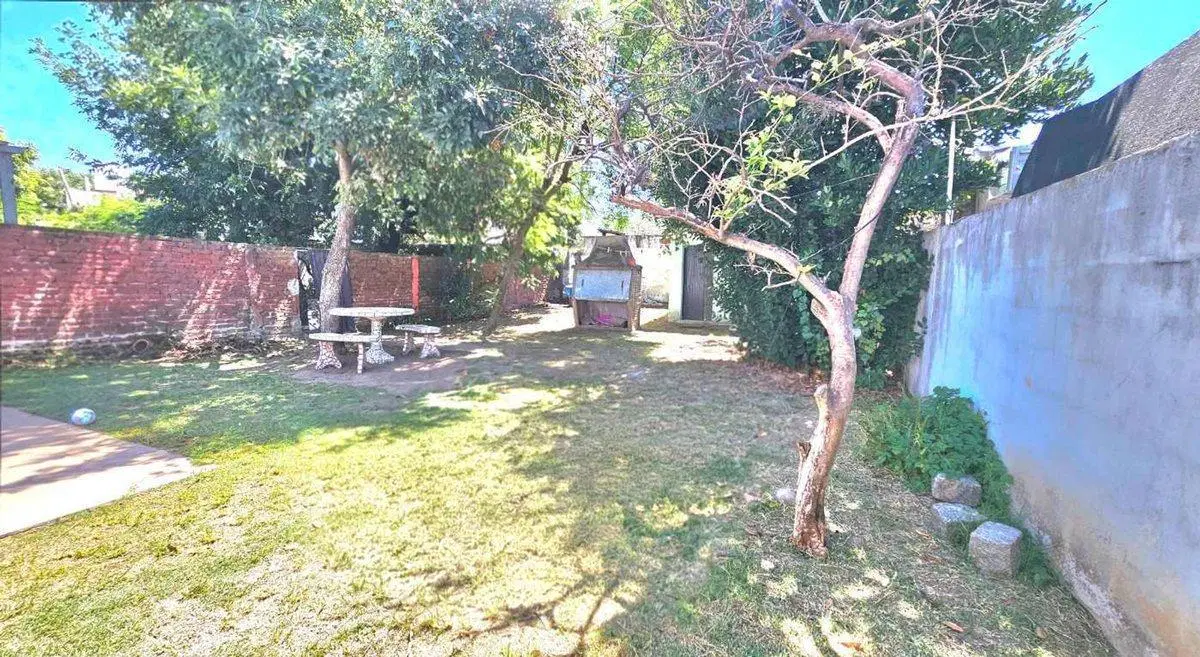 VENTA CASA 4 AMB MAS GALPON MERLO EXC OPORTUNIDAD 2