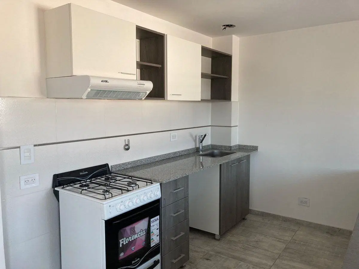 ALQUILER DEPARTAMENTO 2 AMBIENTES C COCHERA 2